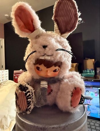 Hirono Little Hare