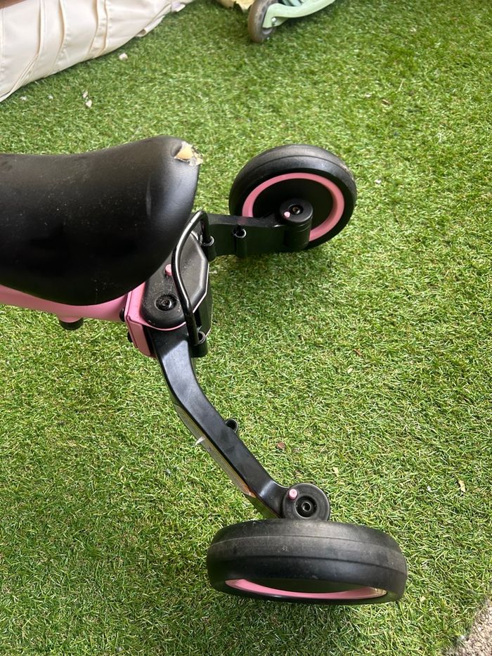 Draisienne/tricicle électrique elfintrike rose - photo numéro 3