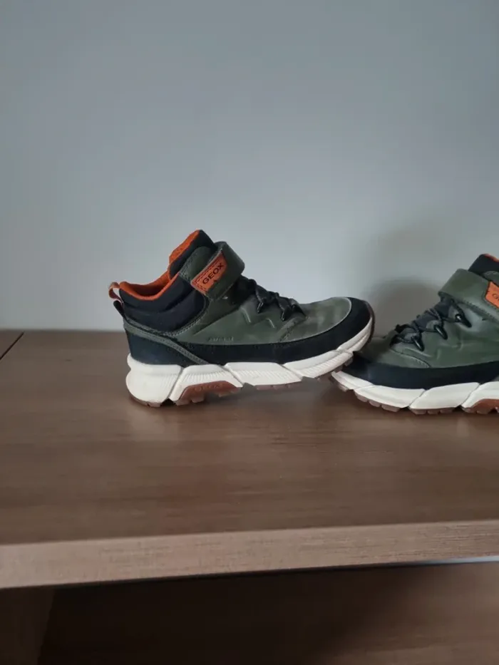 Geox
 - vert militaire/orange - photo numéro 2