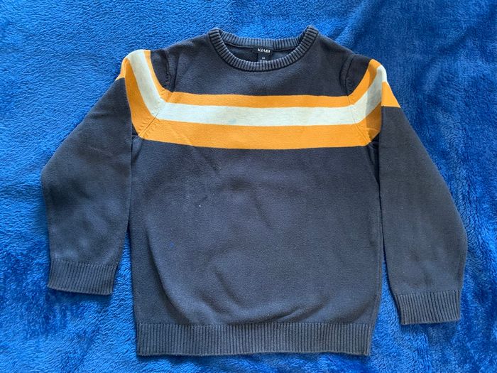 7 pulls taille 6 ans - photo numéro 9