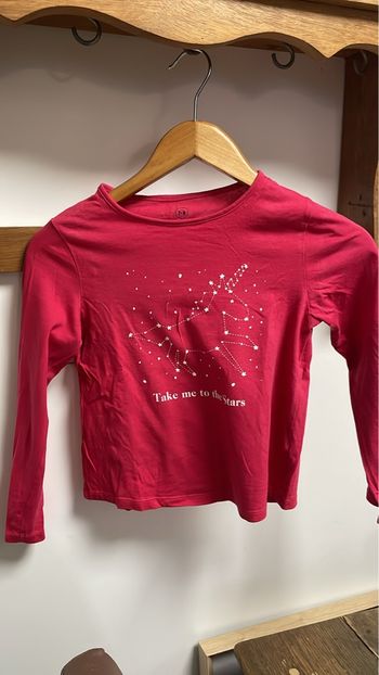 Haut (licorne filante take me to the stars ) 