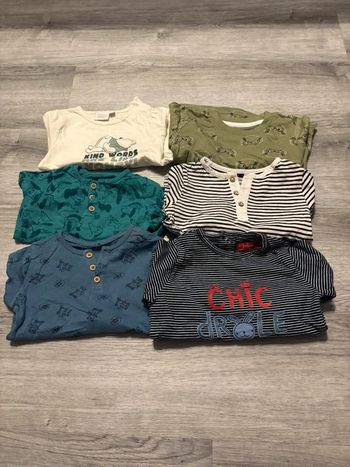Lot de 6 t-shirt, taille 12 mois.