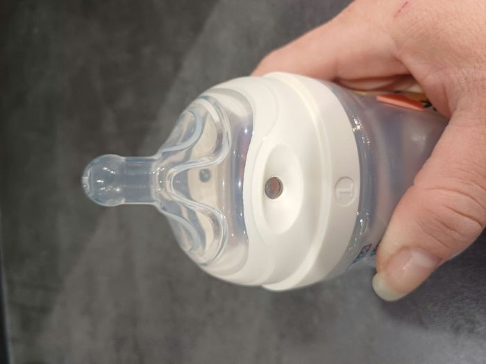 Biberon dodie anti colique 0/6 mois débit lent 150ml - photo numéro 4