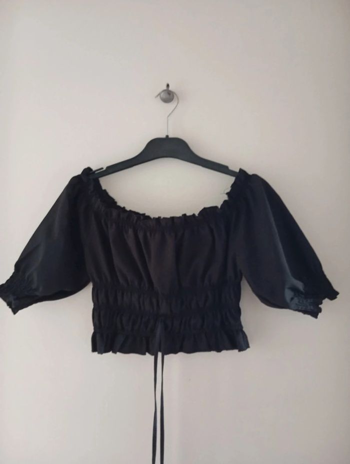 Top épaules dénudées, en taille M/38