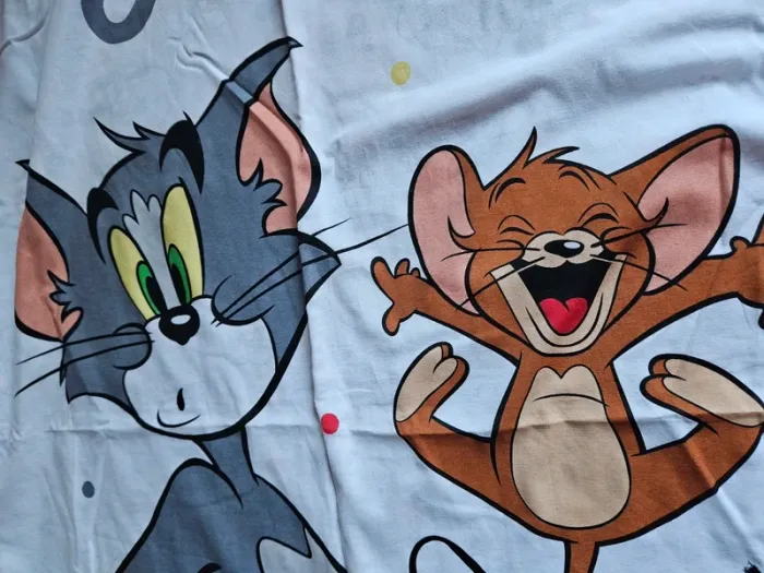 Parure de lit Tom et Jerry 140x200cm, Neuve, jamais mise - photo numéro 9