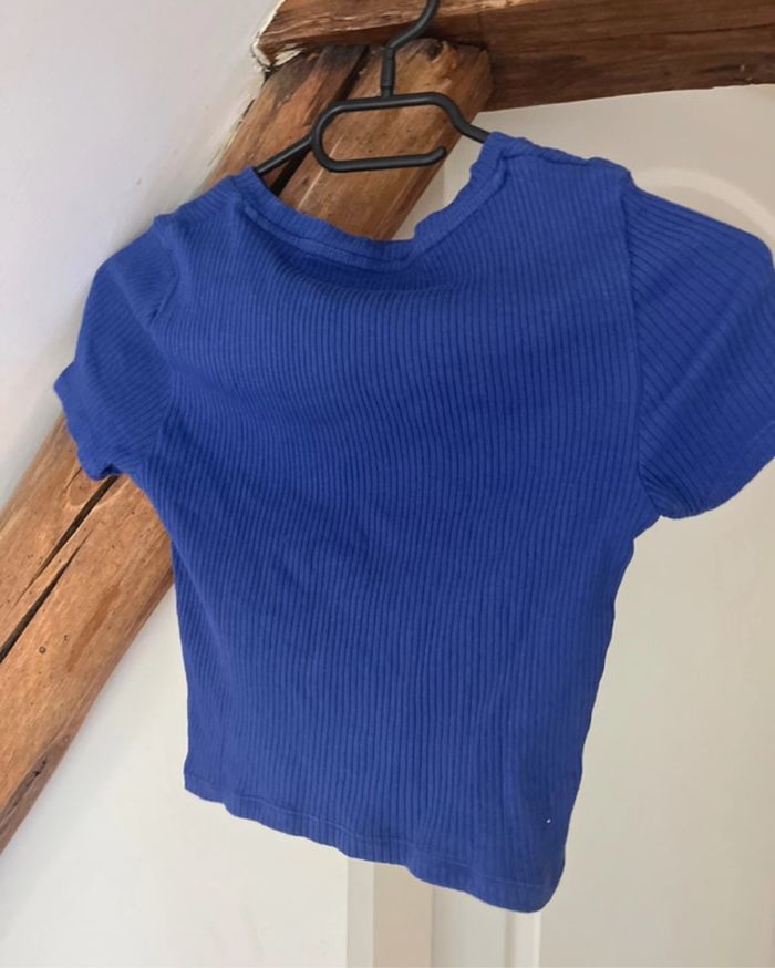 top bleu - photo numéro 2