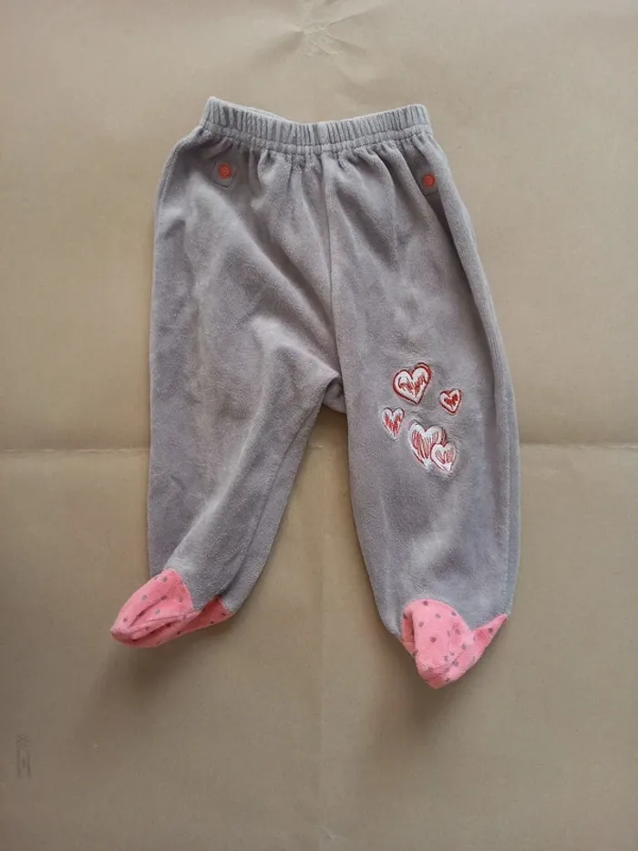 Lot 4 vêtements 9 mois (Achat=>offert) - photo numéro 6