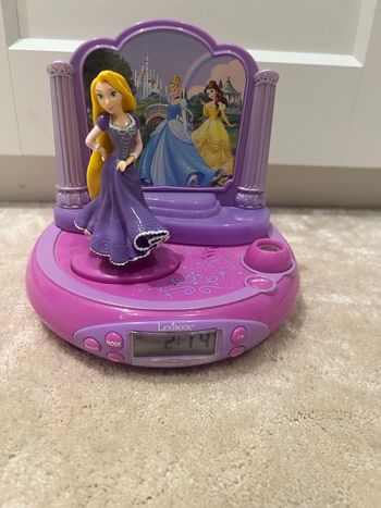 Réveil Projecteur Disney Princesse Raiponce en 3D