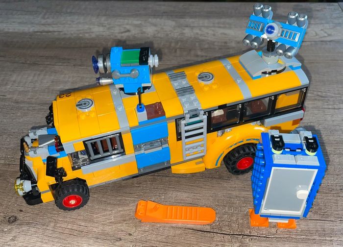 Lego Hidden Side 70423