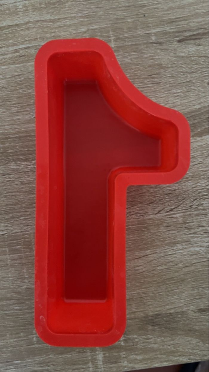 Moule à gâteaux en silicone chiffre 1 - photo numéro 2