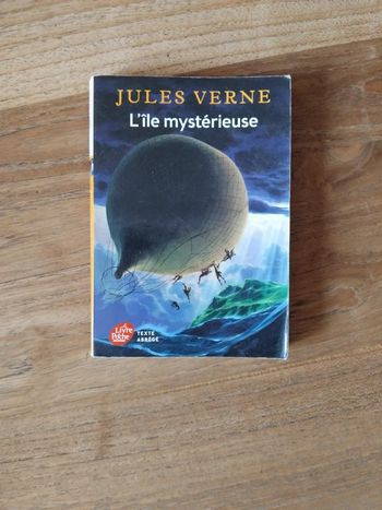 L île mystérieuse