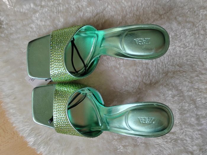 Mules vertes métalliques strass taille 37 ZARA - photo numéro 3