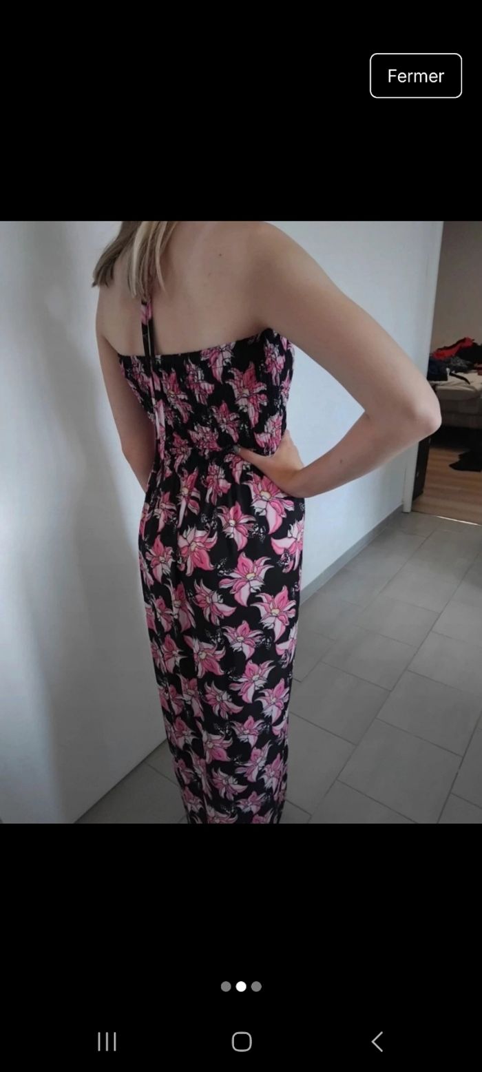 Jolie robe taille - photo numéro 2