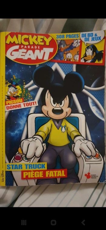 Mickey Parade Géant n°361