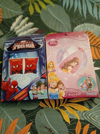 Lot accessoires piscine enfants