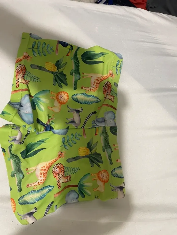 Maillot de bain 24 mois - photo numéro 2