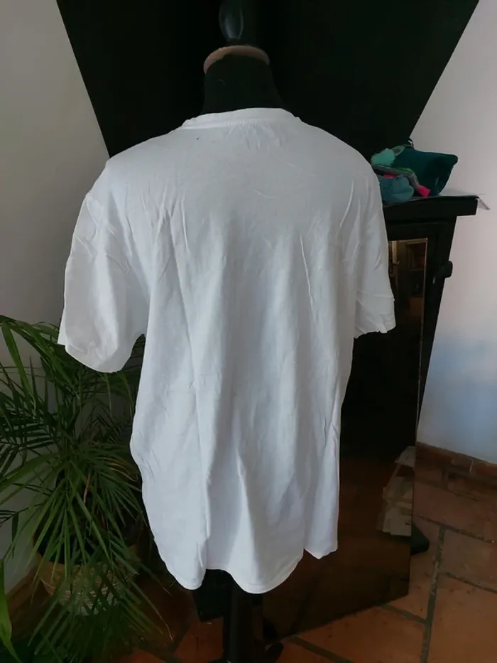 T-shirt - photo numéro 3