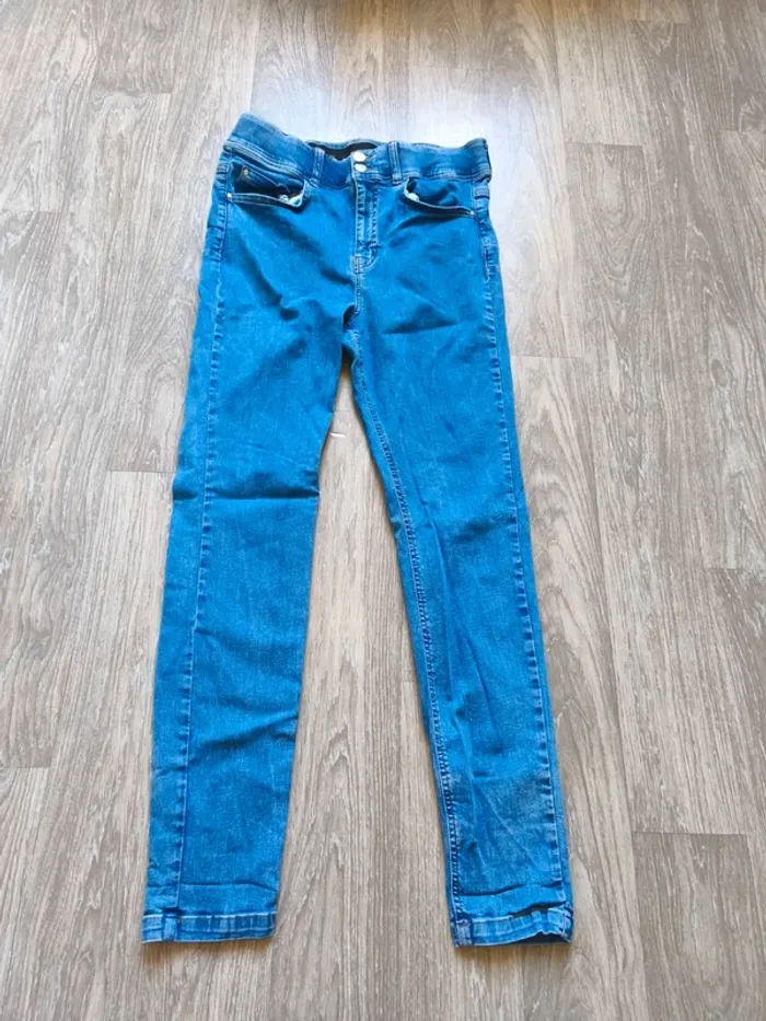Jeans taille haute sculptant 44 - photo numéro 2