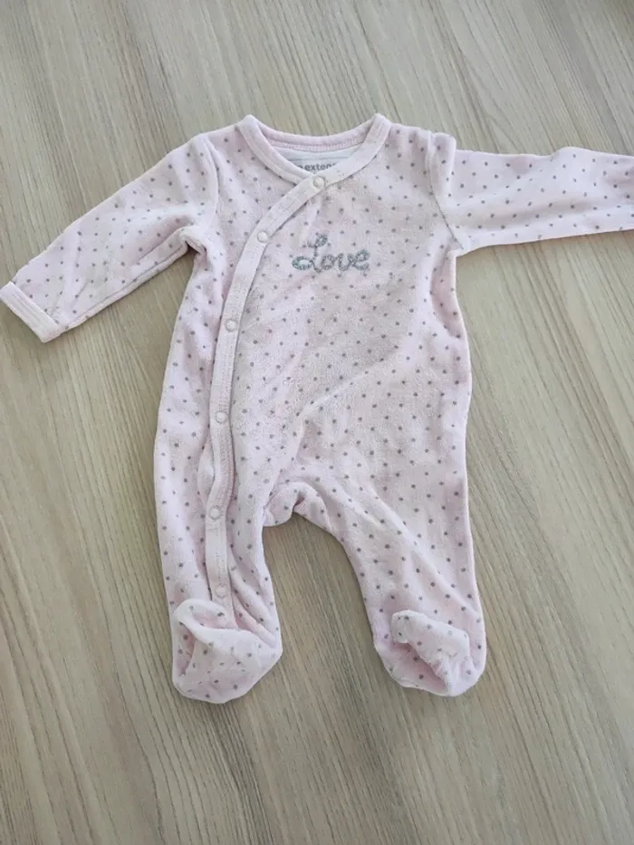 Lot 3 pyjamas 1 mois - photo numéro 6