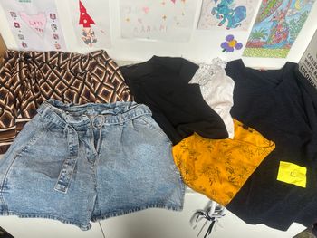 lot 6 vêtements femme taille L-40 short blouse haut robe débardeur pull