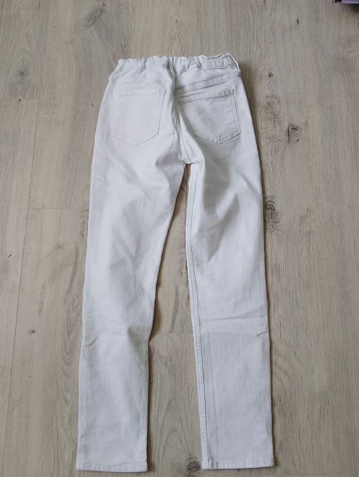 Jean blanc h&m 10/11 ans - photo numéro 2