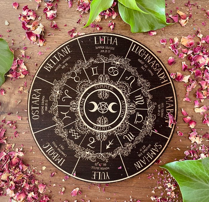 roue de l’année wicca