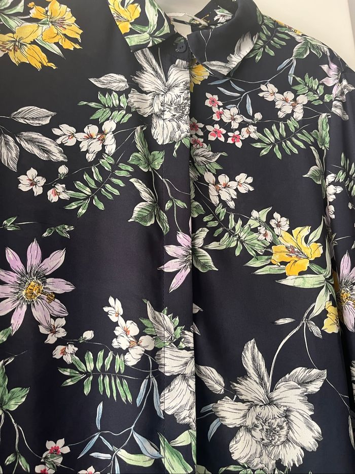 Chemise fleuri H&M taille 38 - photo numéro 4