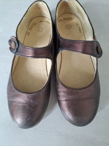 Ballerine cuir 33