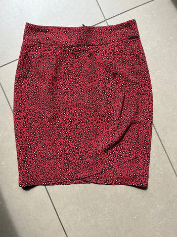 Jupe rouge à motifs one step M