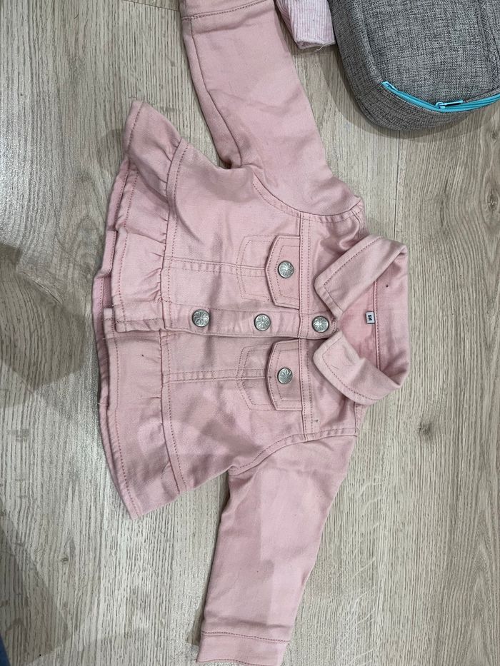 Veste bébé 6/9 mois - photo numéro 2