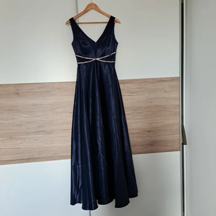 Robe longue satiné - photo numéro 5