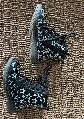 Boots ranger 24 noir verni - Etoiles argent