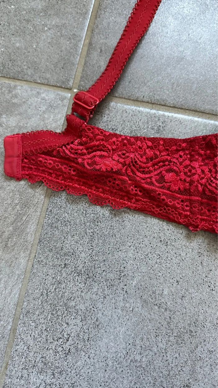 🔆 Etam 100 D superbe soutien gorge en très bon état et très confortable - photo numéro 5