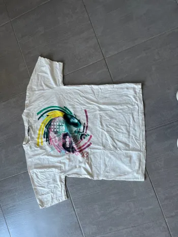 Tee-shirts