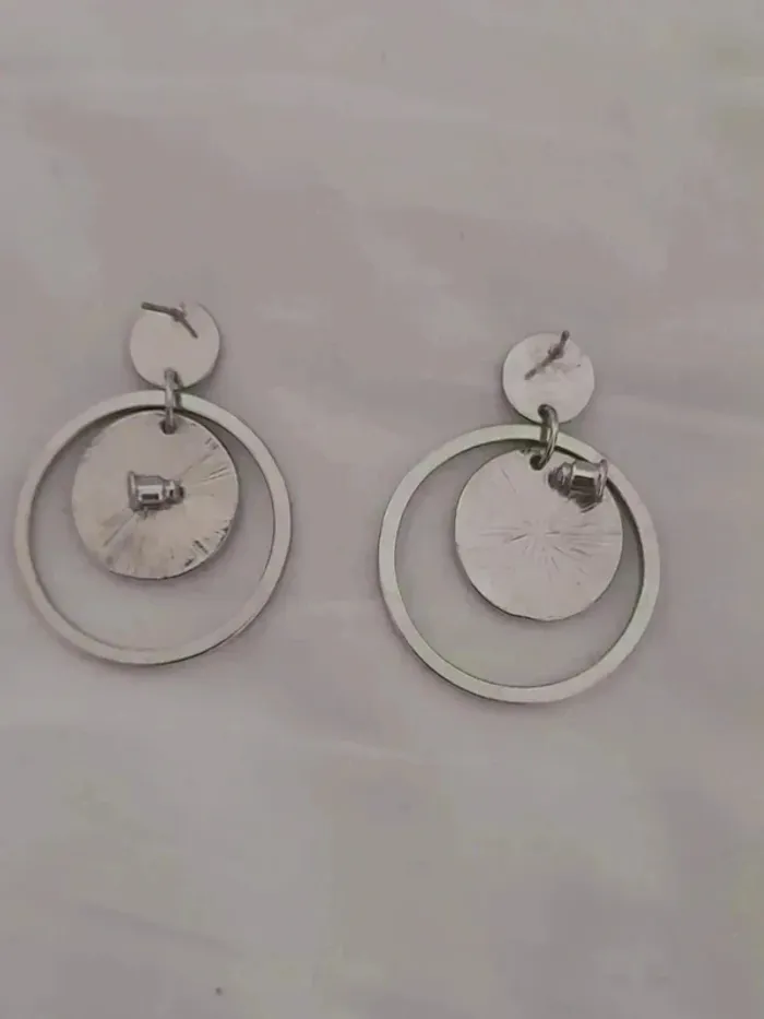3 paires de boucles d oreilles Fantaisie Eliot paris tbe - photo numéro 4