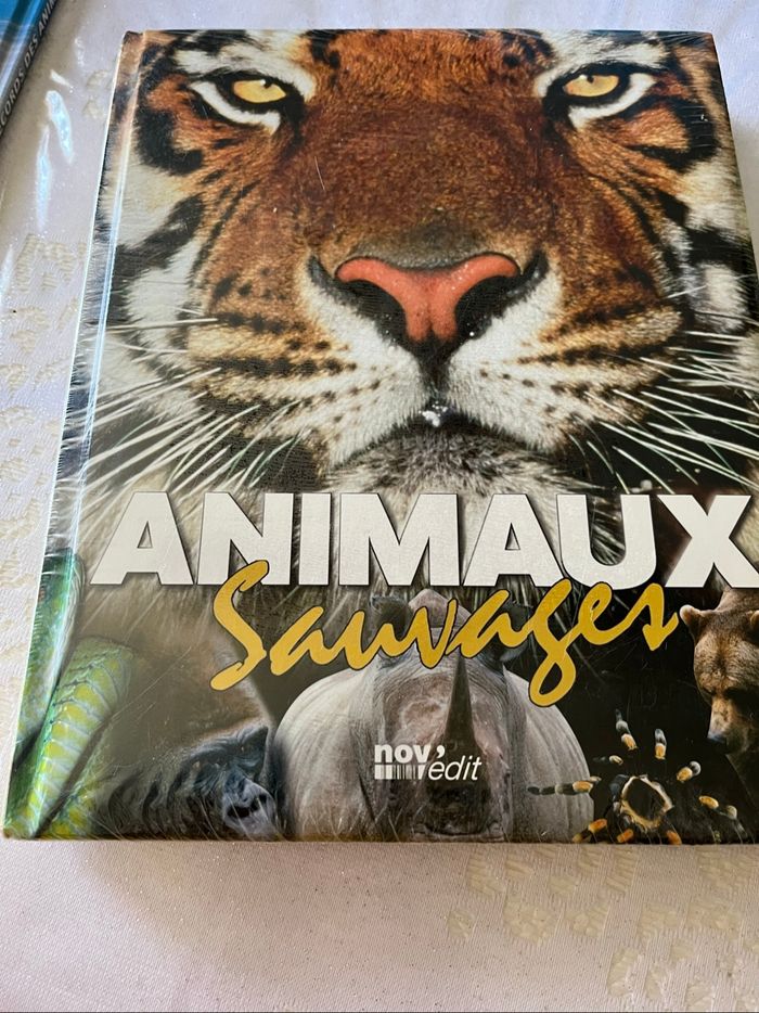Livre Animaux Sauvage neuf