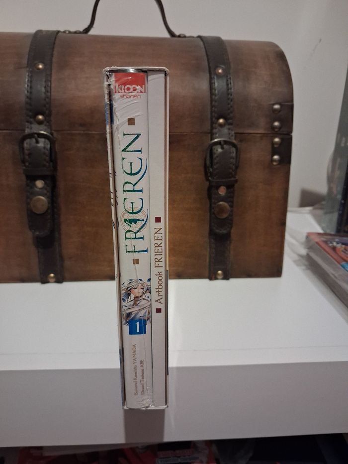 Manga Frieren tome 1 collector édition limitée - photo numéro 2