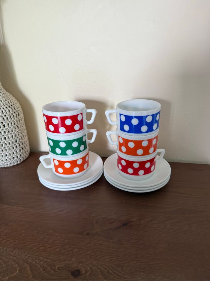 Ensemble de 6 tasses et 6 soucoupes Arcopal