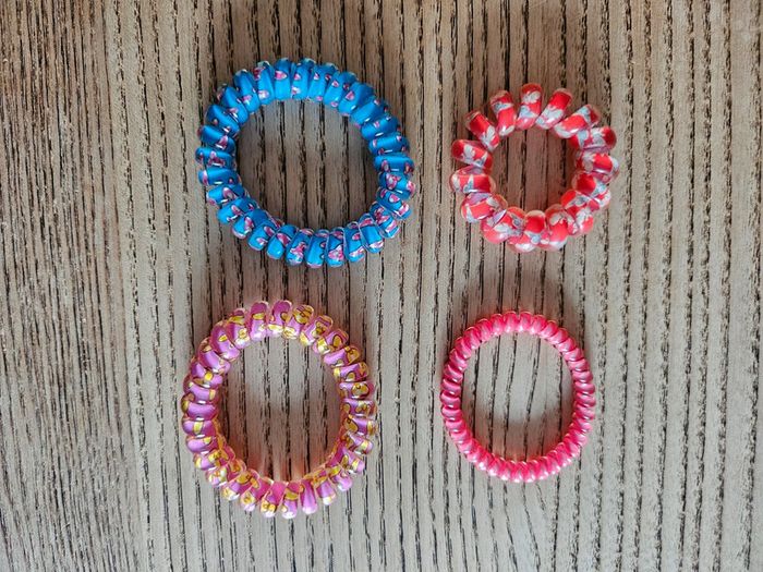 Lot de 4 bracelets