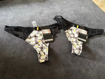 Lot de 2 string neuf steffy
