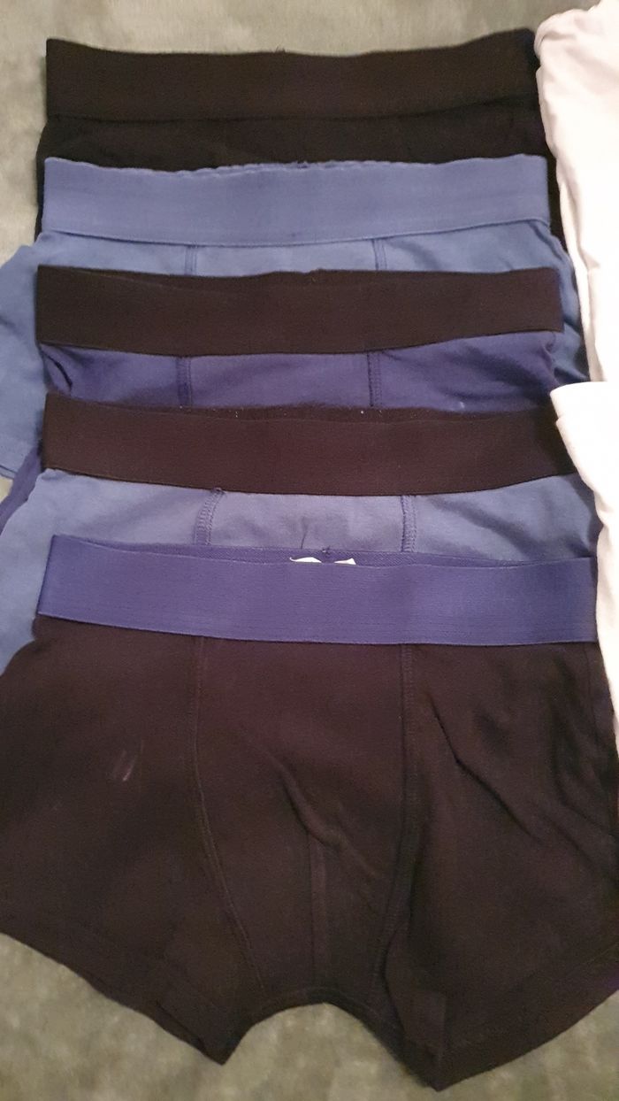 Lot t-shirts 6 ans - photo numéro 6