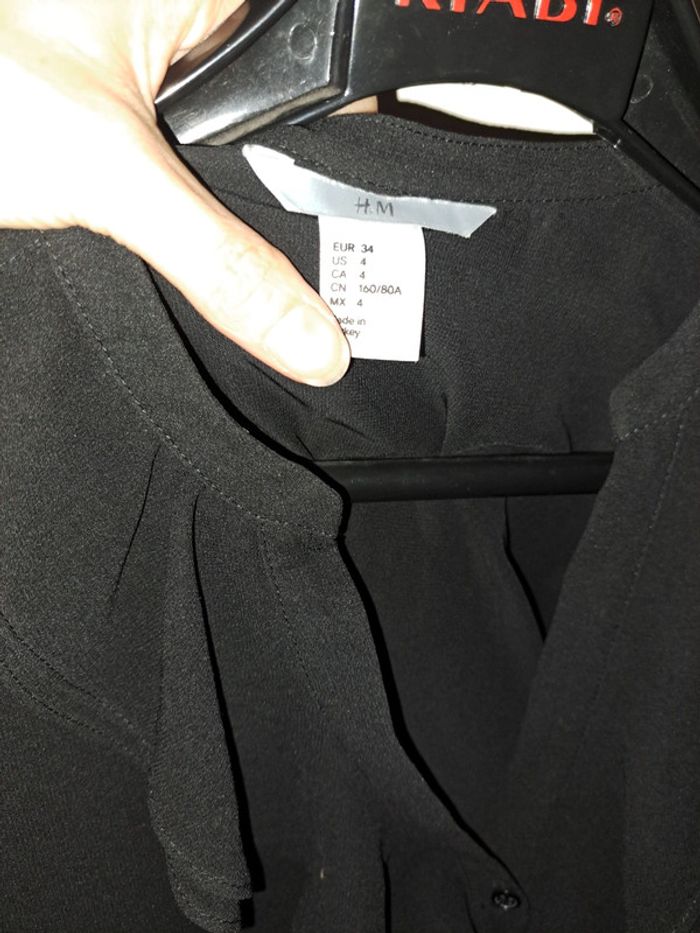 Robe noir classe - photo numéro 4
