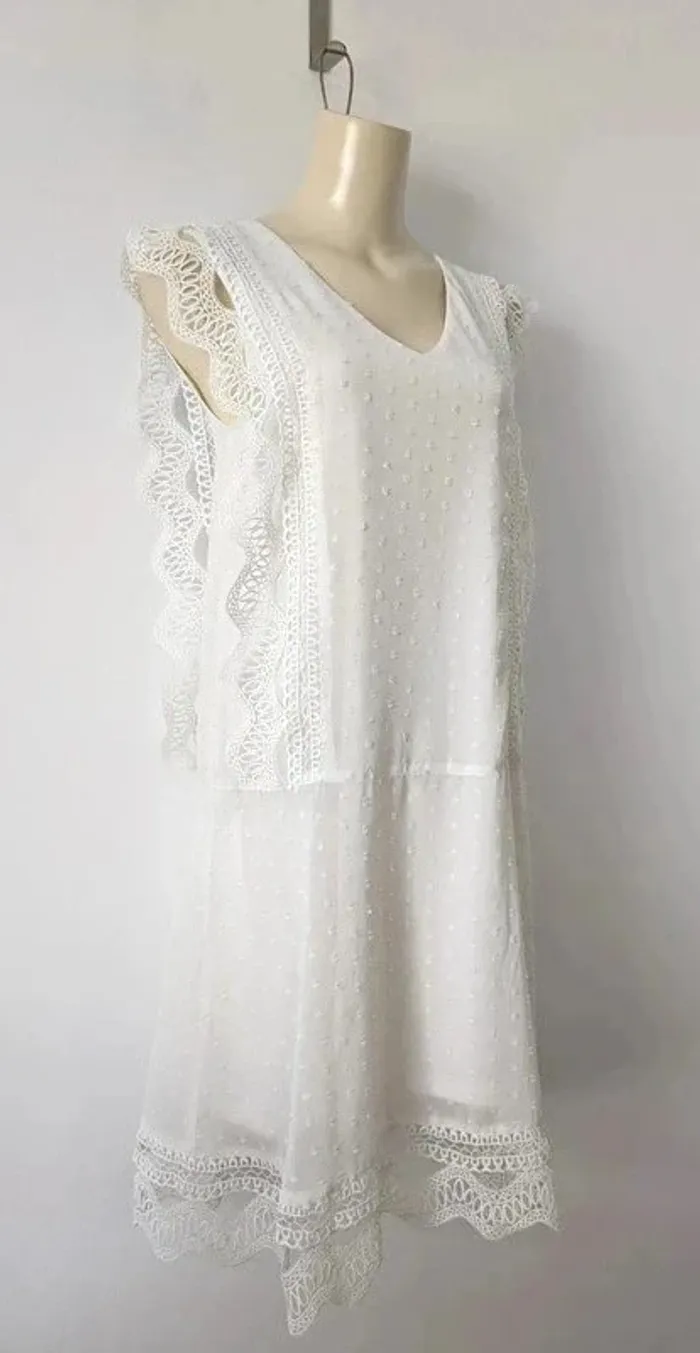 Robe d'été blanche avec dentelle - ICHI - taille 34 - photo numéro 2