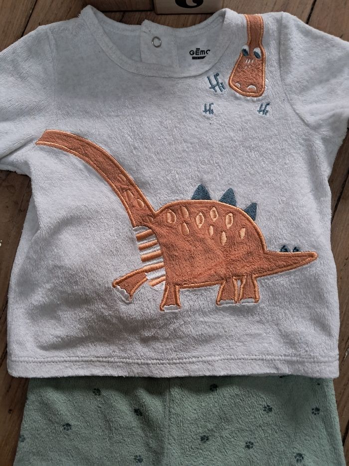 Pyjama 18 mois - photo numéro 2