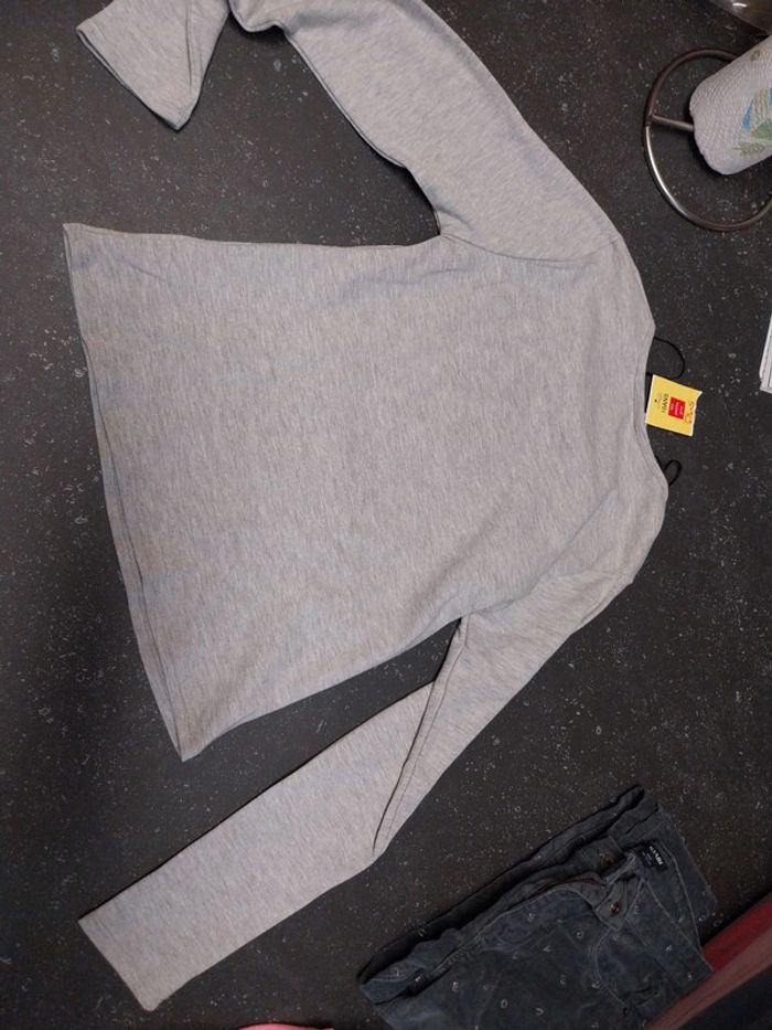 Tee shirt neuf 10 ans - photo numéro 6