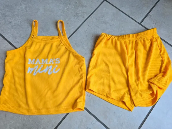 ensemble Tee-shirt short jaune