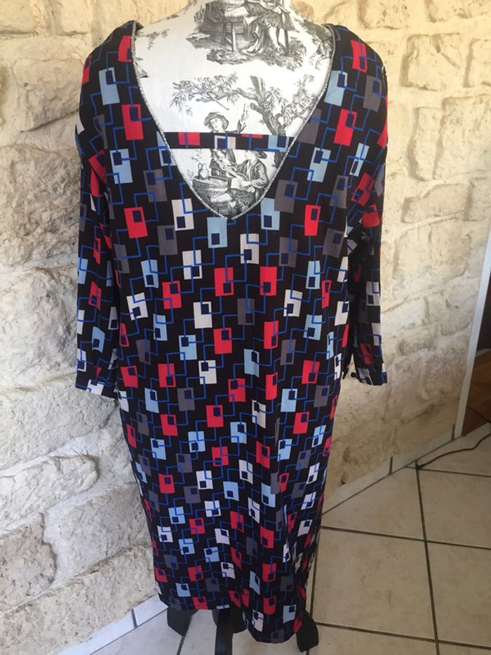 Robe Castaluna T46 neuve - photo numéro 3