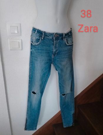 Jeans troué femme.38..