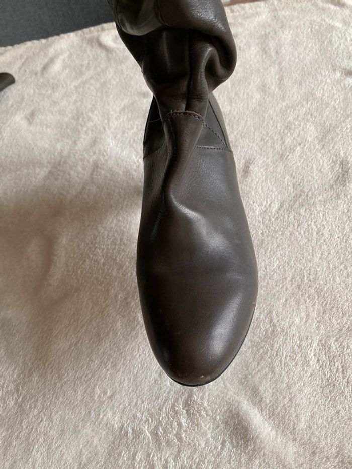 Bottes Zara en cuir grises à talon taille 37 - photo numéro 5