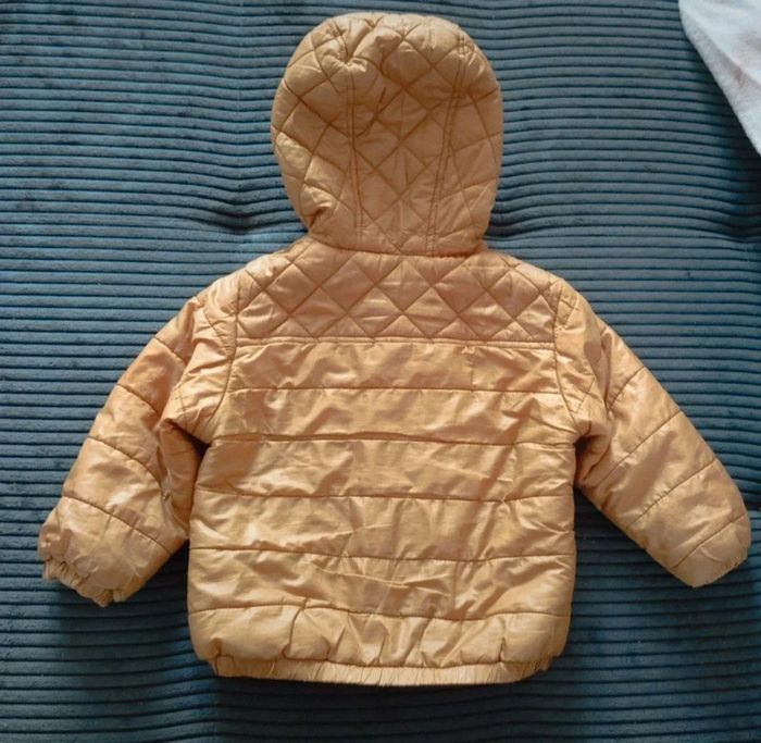 Manteau leger fouré 18 mois - photo numéro 2